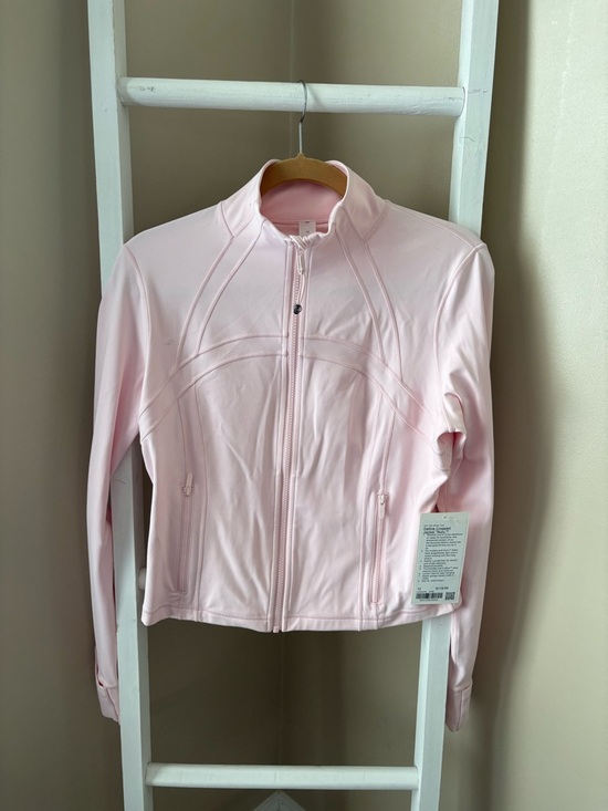 lululemon athletica Jackets & Blazers - lululemon Defined cropped Nulu